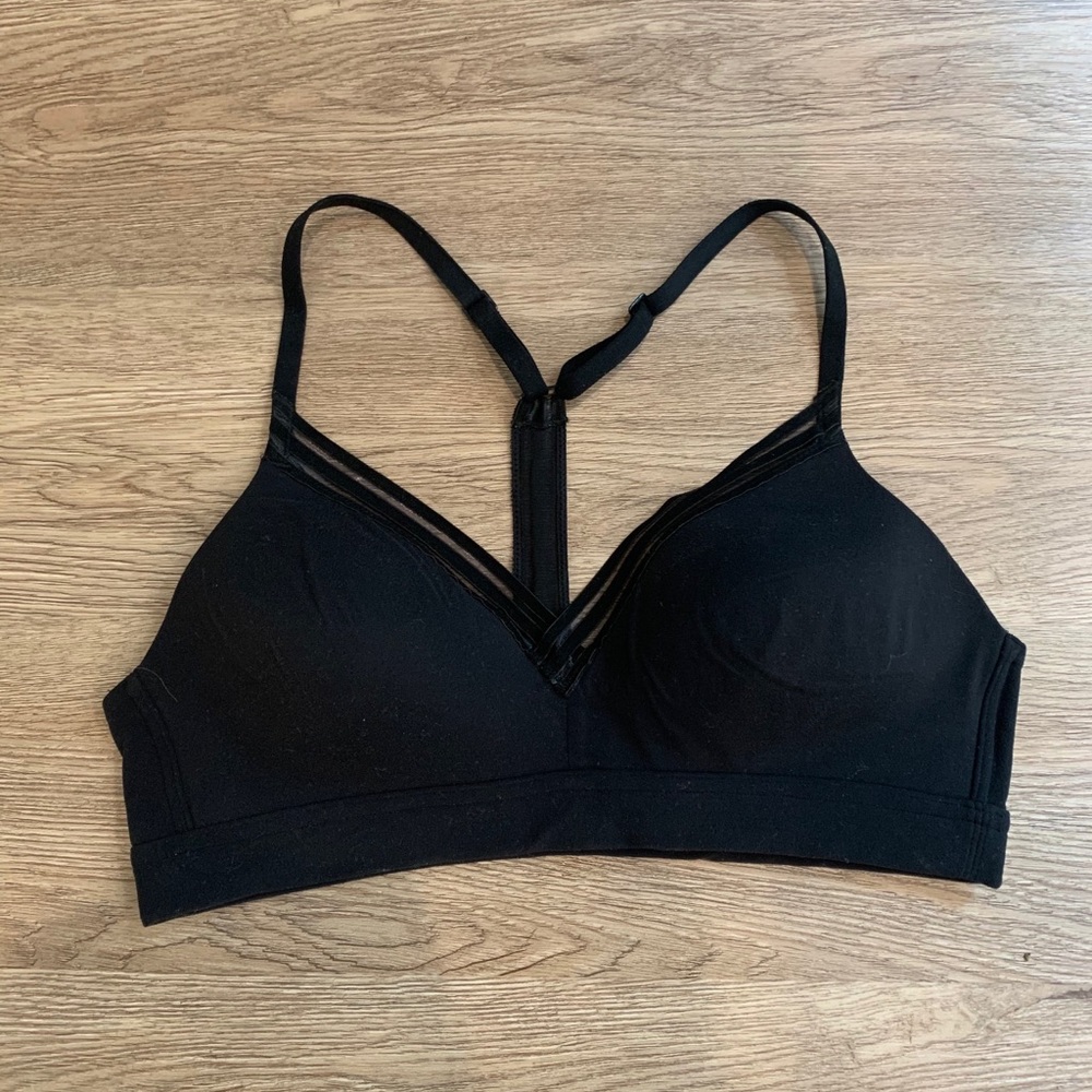 Athleta Everyday Bra in Powervita